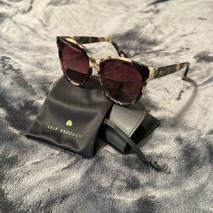 Lele Sadoughi - Brooklyn Sunglasses (Tortoise)